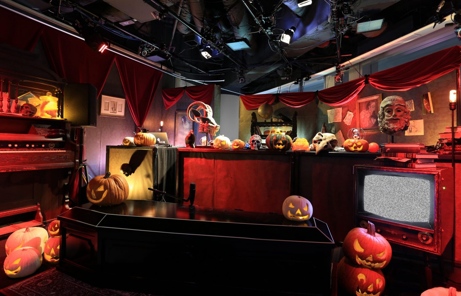 YouTube Space Tokyo – Spooky House