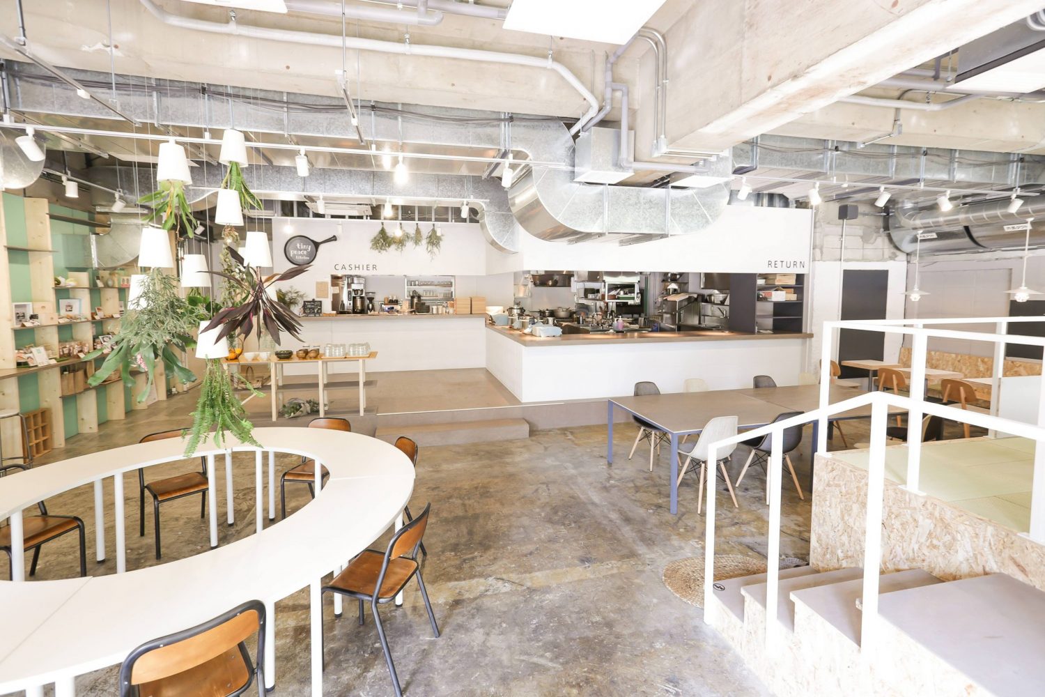 tiny peace kitchen