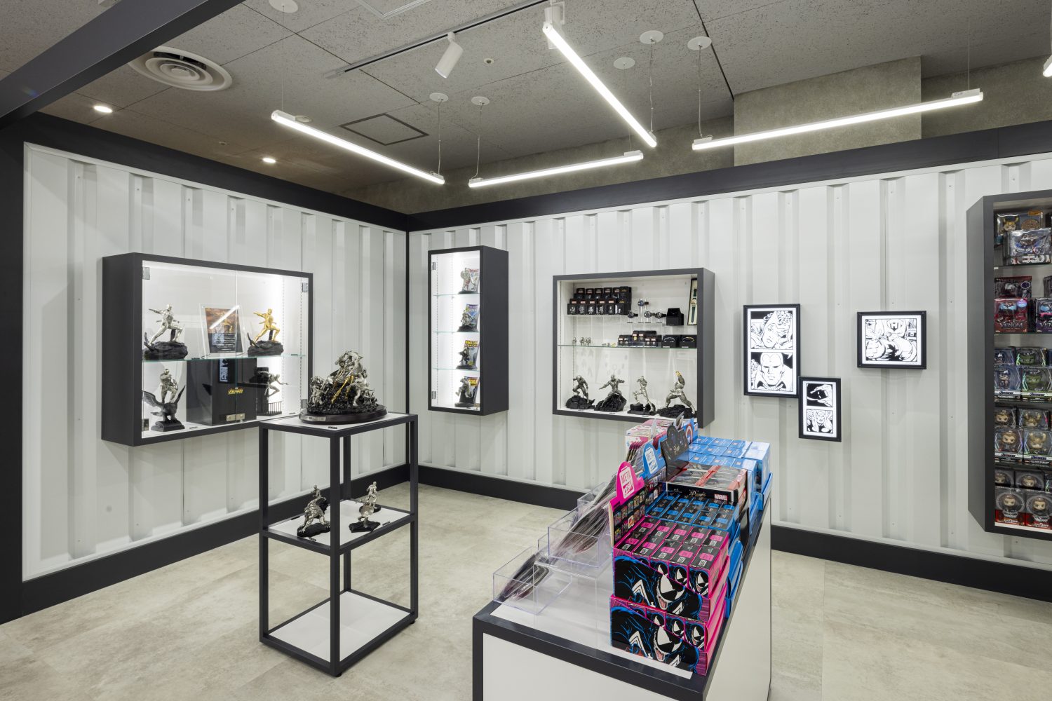 MARVEL STORE by SMALL PLANET